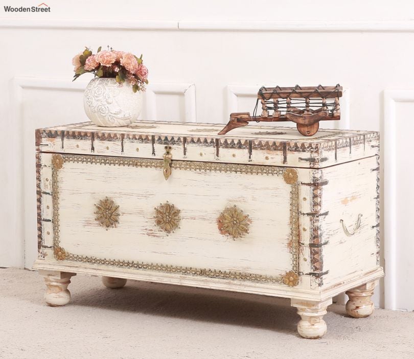 Wooden Trunk and Blanket Box.