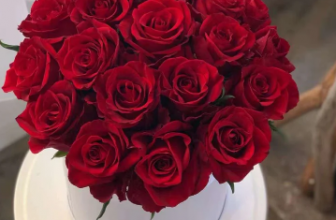 Cherish Love with Naz Flowers and Gifts: Your Destination for Valentine’s Day Blooms