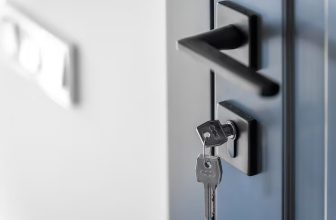 What Are the Advantages of Electronic Door Locks?