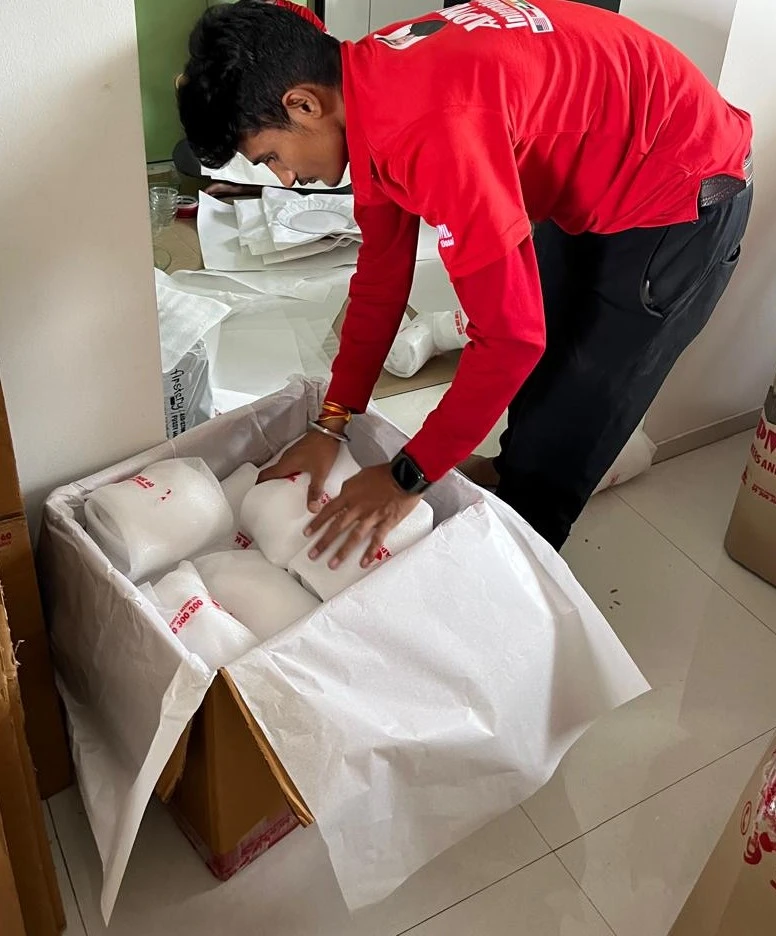 movers in Singapore