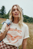 5 Graphic Tee Styles to Wear This Fall