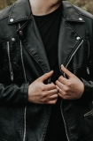 Do stretch the leather jacket?