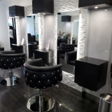 Few Factors to Consider While Buying Salon Chairs
