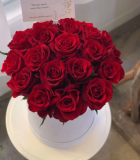 Cherish Love with Naz Flowers and Gifts: Your Destination for Valentine’s Day Blooms